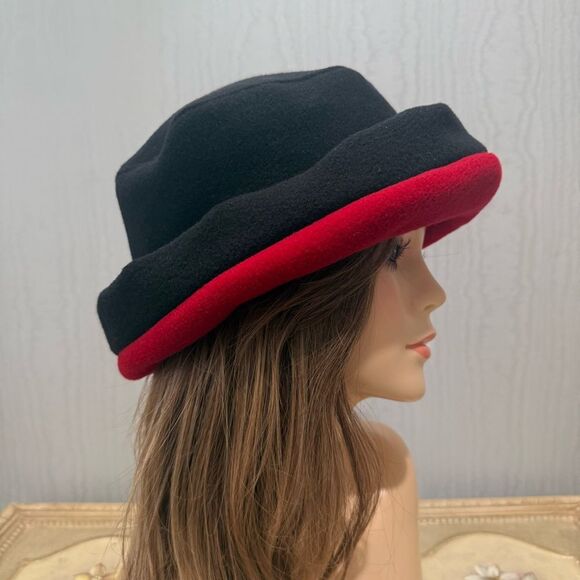 Peter James Wool Cashmere Blend Cloche Hat Black Red Trim - Picture 4 of 14